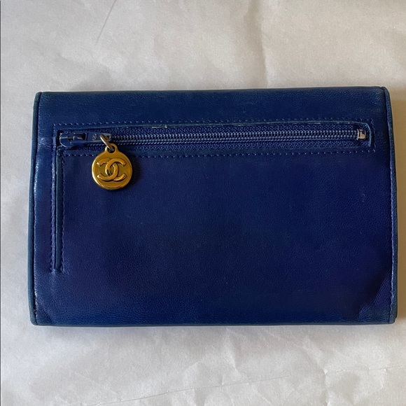 Chanel - Picture 2 of 10